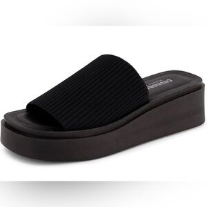 cushionaire platform sandals